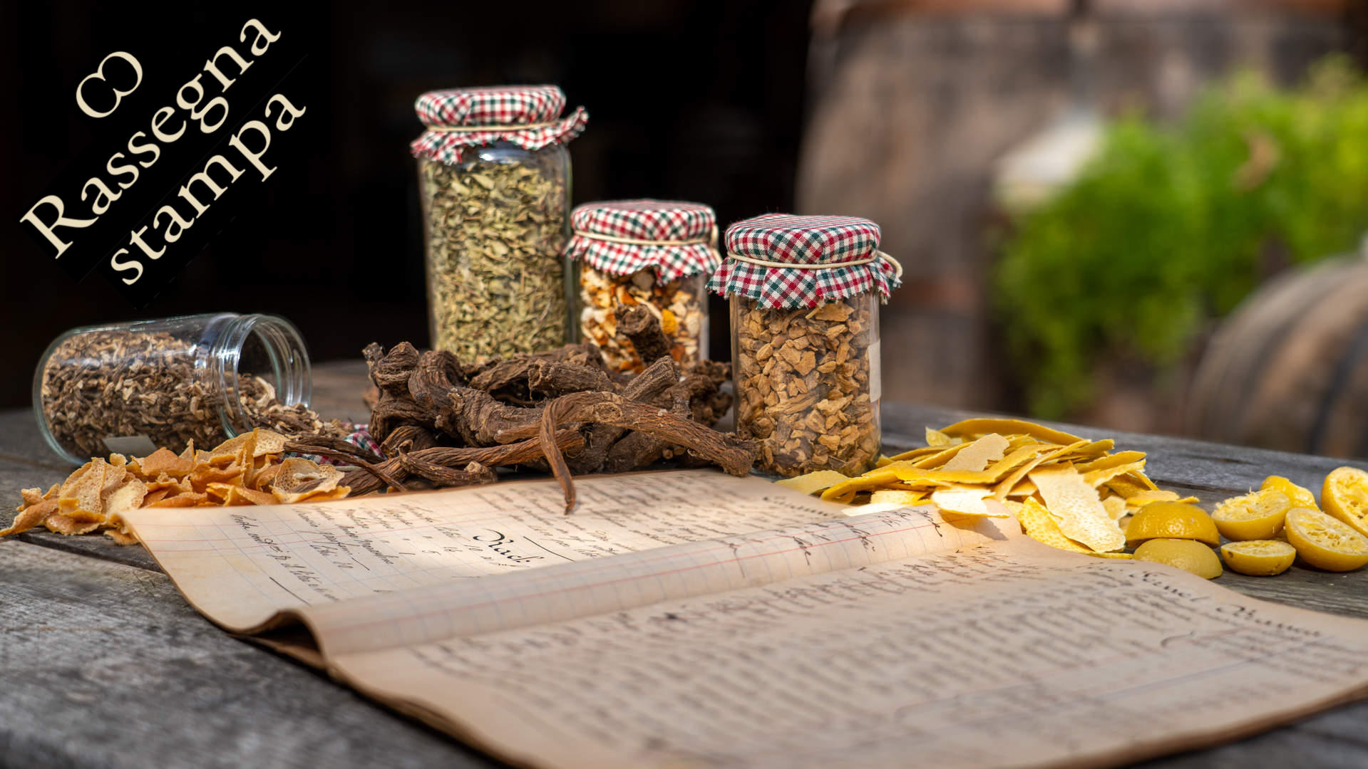 Due bottiglie d’artista firmate Tony Gallo